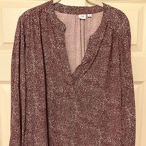 GAP XL Burgundy and White Abstract Dot Patterned Blouse